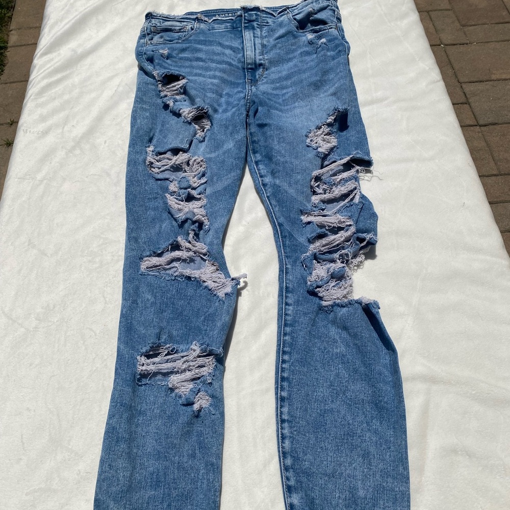 American Eagle Outfitters Blue Distressed Straight Leg Jeans